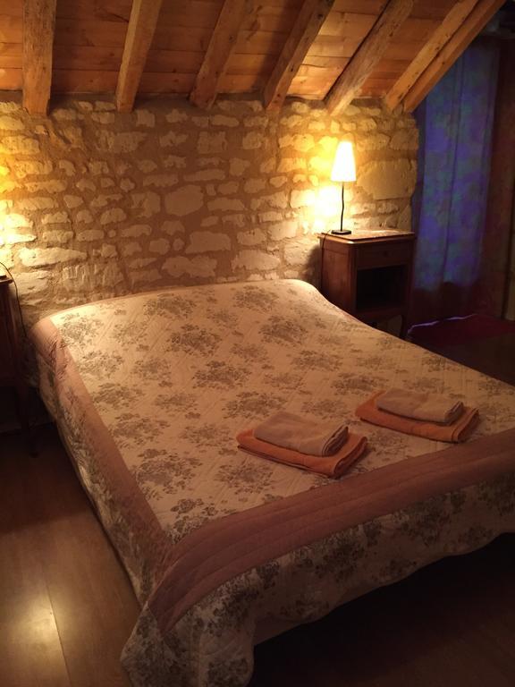 Les Caves Hotell Ambillou-Château Eksteriør bilde