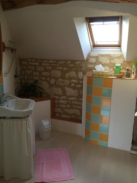 Les Caves Hotell Ambillou-Château Eksteriør bilde
