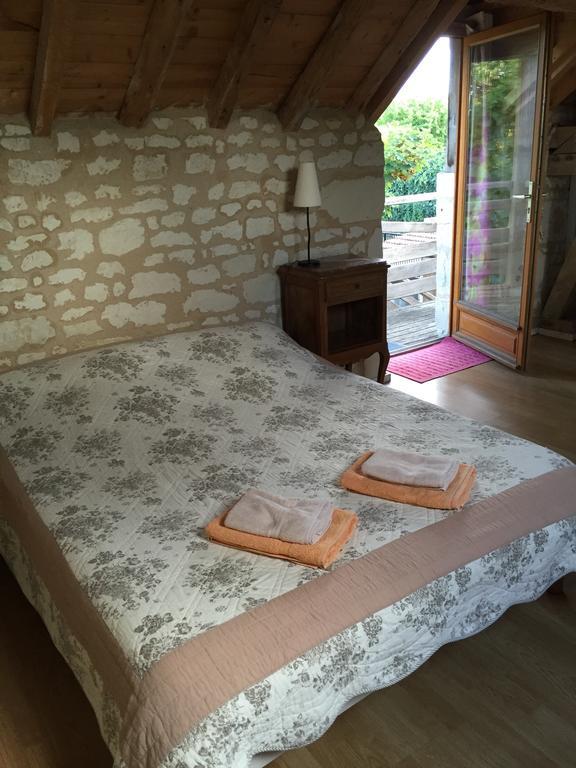 Les Caves Hotell Ambillou-Château Eksteriør bilde