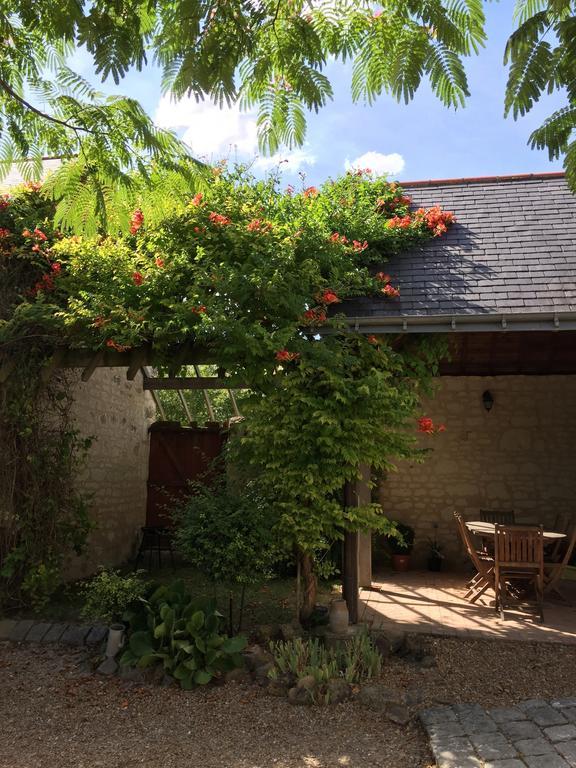 Les Caves Hotell Ambillou-Château Eksteriør bilde