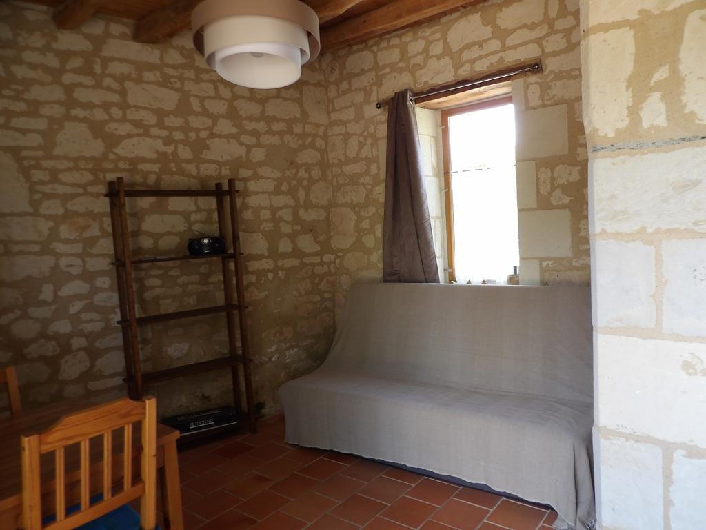 Les Caves Hotell Ambillou-Château Eksteriør bilde